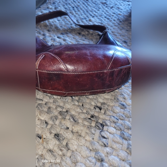 Vintage Leather Fossil Bag - Picture 2 of 6